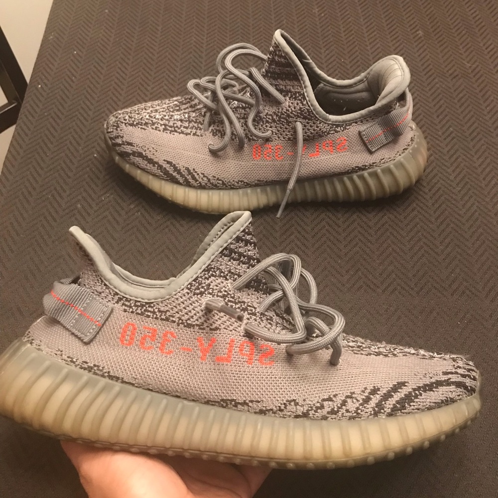 Yeezy 350 v2 Beluga